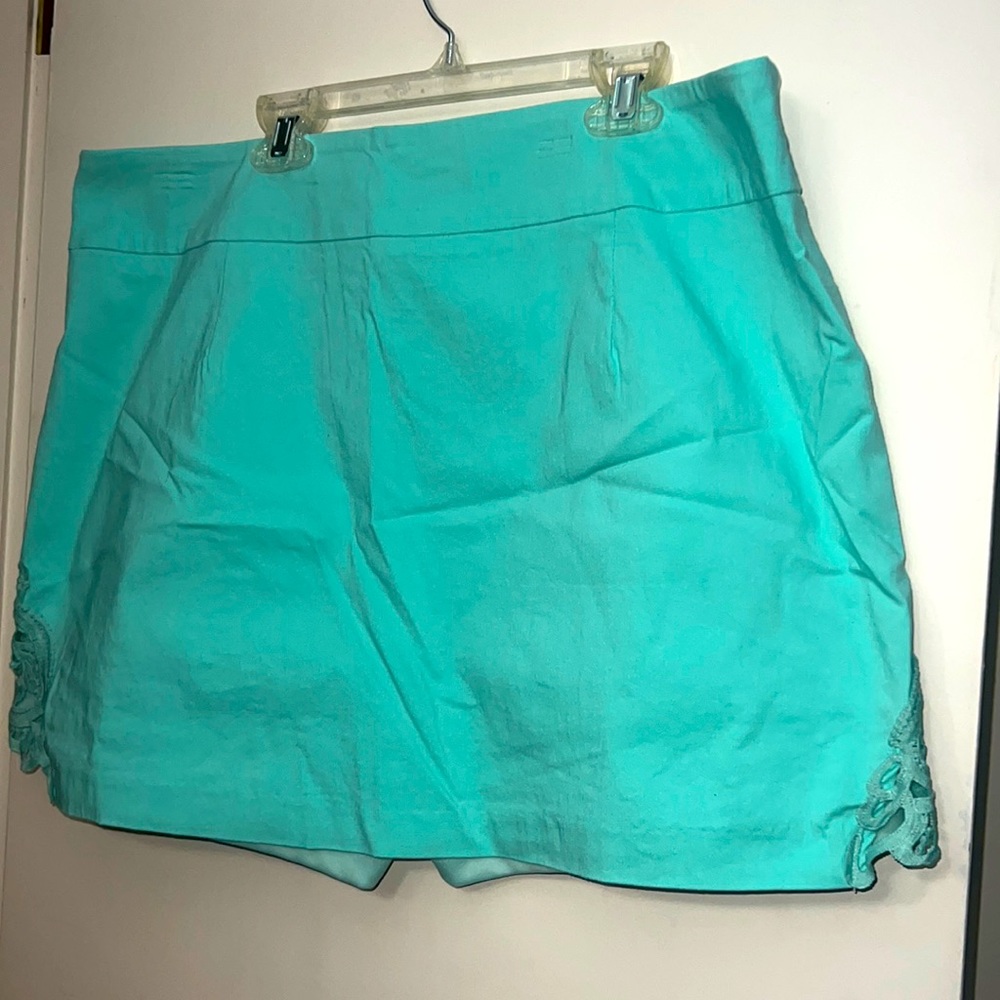 Bella Rose Tiffany Blue Skort Size 16P